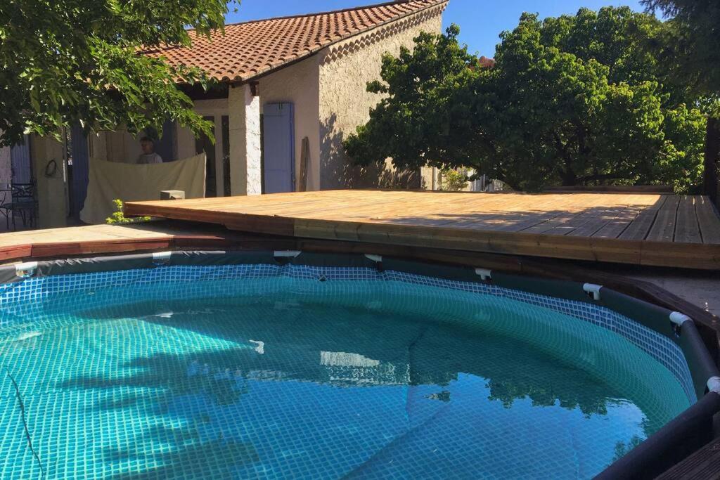 Villa Calme, Climatisee, Piscine, A 2 Pas Du Centre L'Isle-sur-la-Sorgue Exterior photo